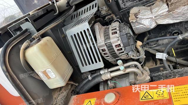 水箱+風(fēng)扇特寫(xiě)（上車(chē)部件）