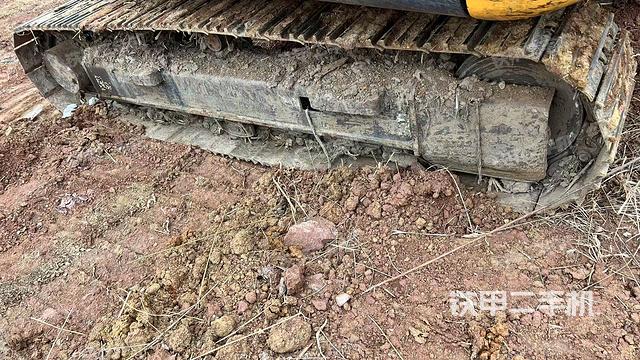 右側(cè)履帶整體(行走機構(gòu)) 右側(cè)履帶整體(行走機構(gòu))