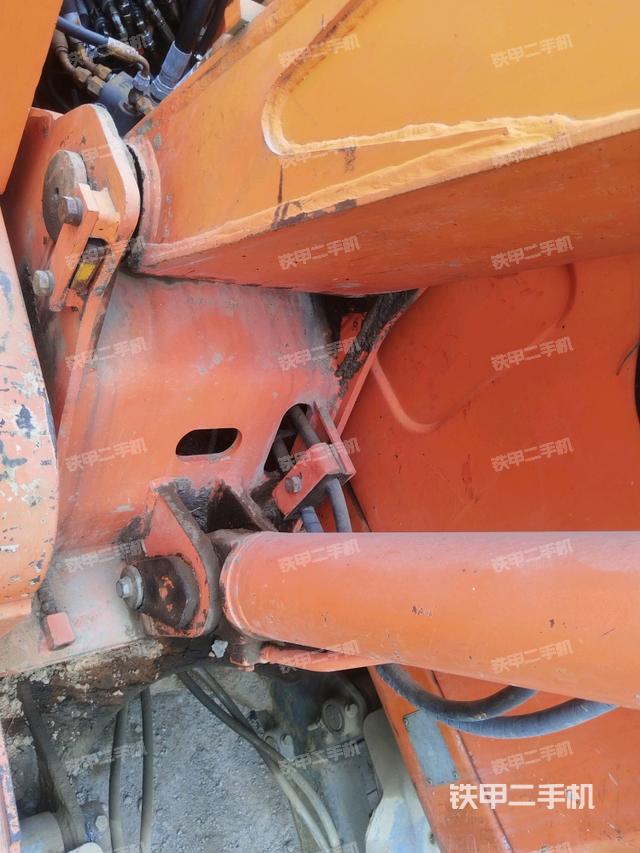 大臂整体 右侧（工作和回转装置）