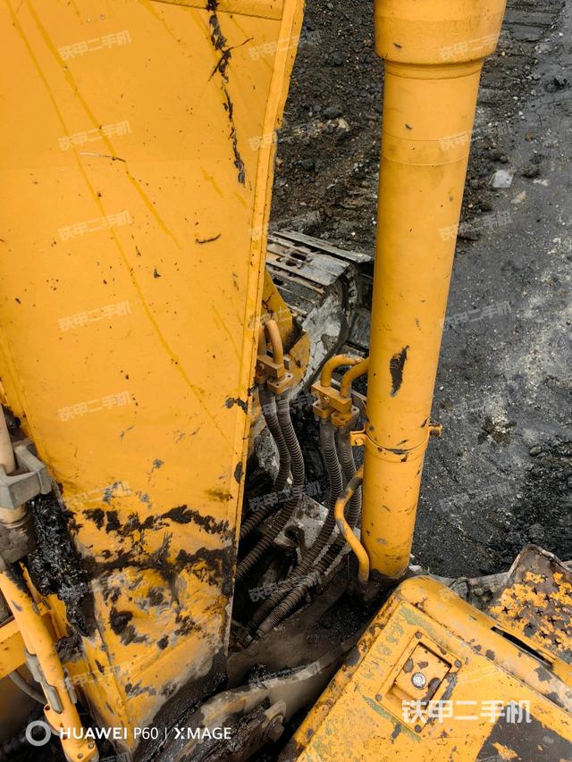 大臂根部?斜視（工作和回轉(zhuǎn)裝置）