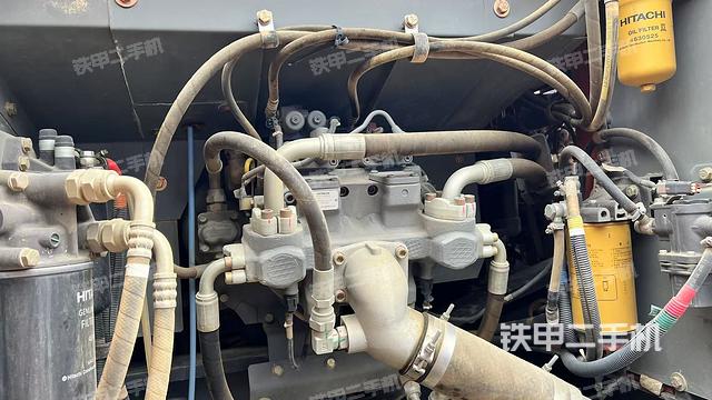 液壓泵室（大件艙室）