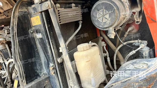 散熱器室(大件艙室) 散熱器室(大件艙室)