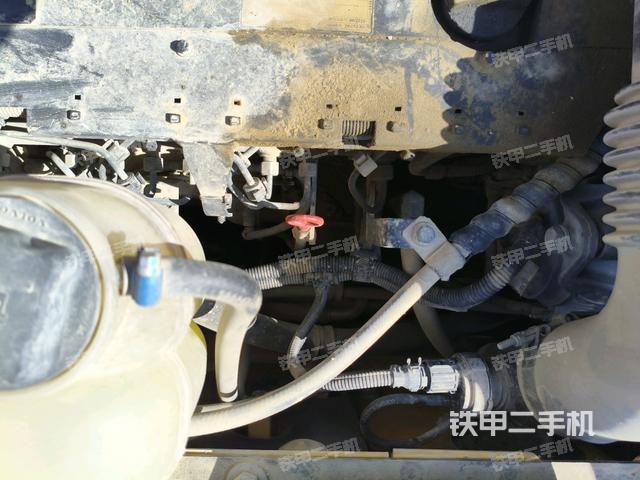 氣門室蓋螺絲特寫(上車部件) 氣門室蓋螺絲特寫(上車部件)