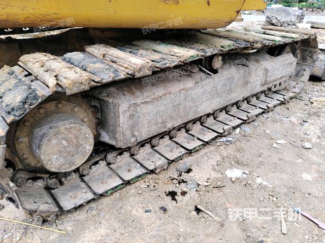 左側(cè)履帶整體?(行走機(jī)構(gòu)) 左側(cè)履帶整體?(行走機(jī)構(gòu))