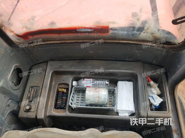 座椅后部（駕駛室部分）