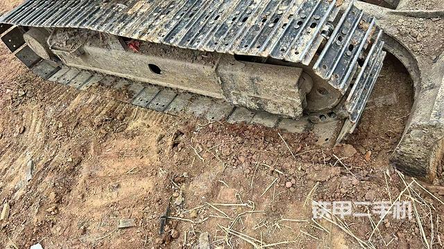 右側履帶整體?（行走機構）