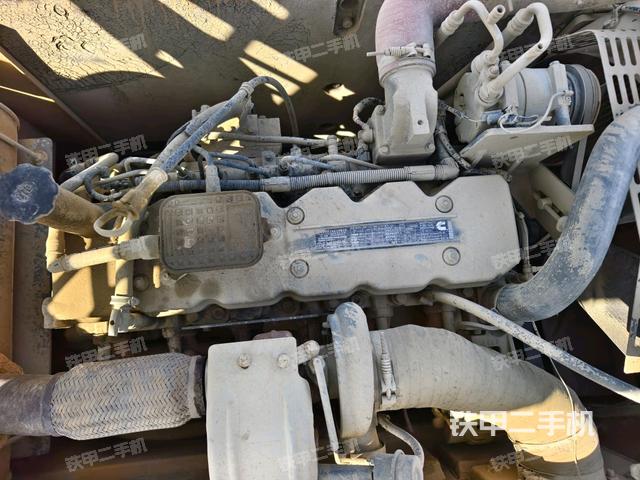 氣門室蓋螺絲特寫（上車部件）