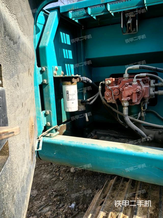 液壓泵室（大件艙室）