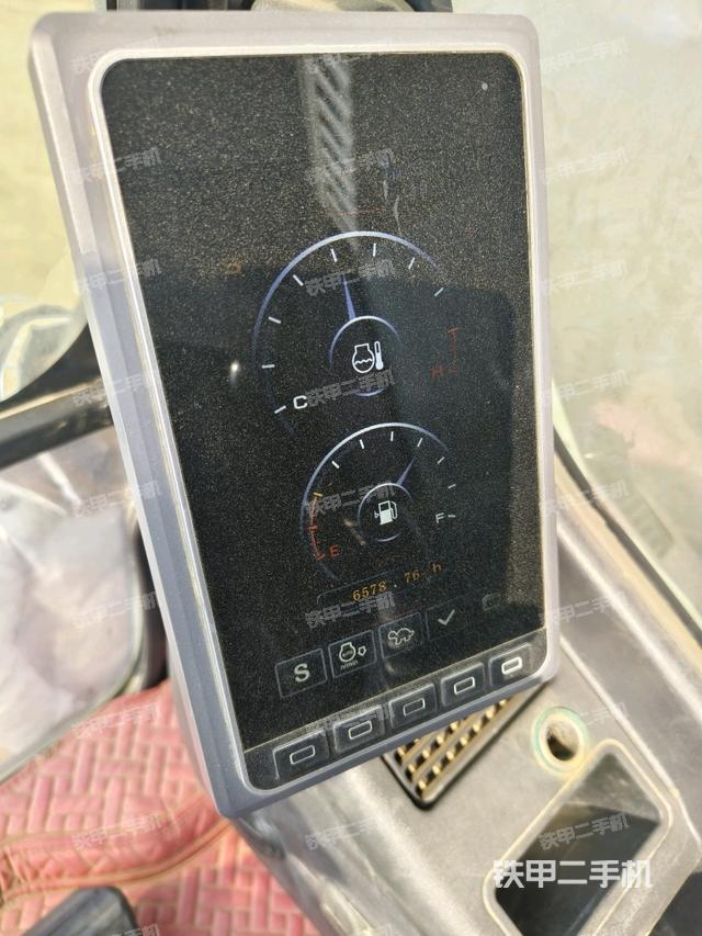 顯示屏?（駕駛室部分）