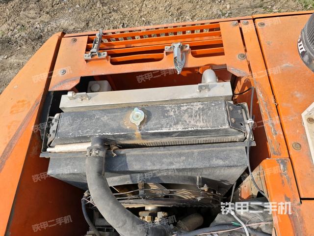 水箱+風扇特寫（上車部件）