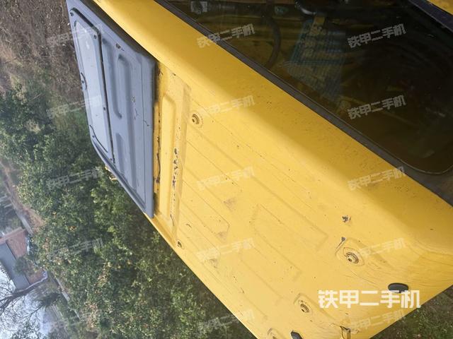 水箱+風扇特寫(上車部件) 水箱+風扇特寫(上車部件)