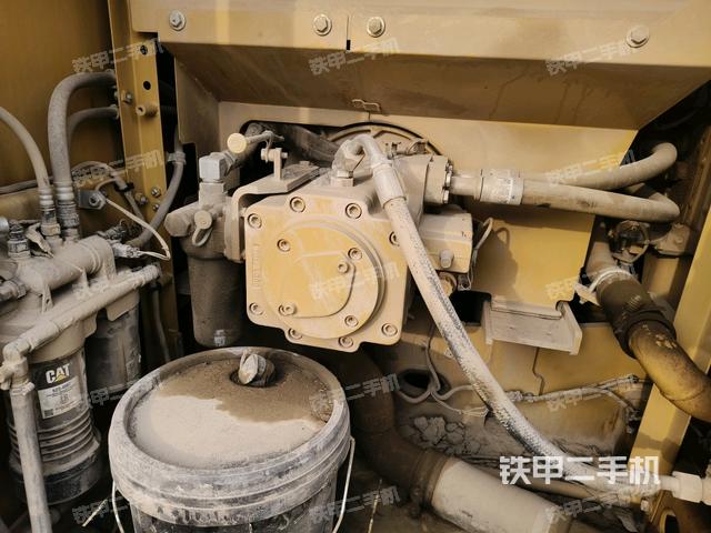 電瓶（大件艙室）