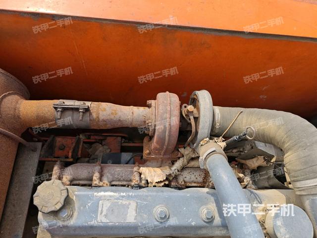 氣門室蓋螺絲特寫（上車部件）