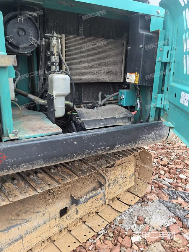 散熱器正面（大件艙室）