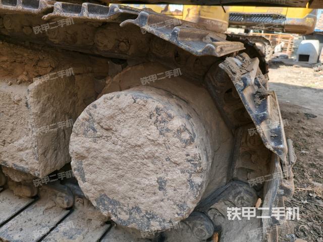 右驅(qū)動(dòng)輪（行走機(jī)構(gòu)）