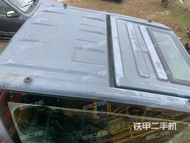 駕駛室頂部（整機(jī)外觀）