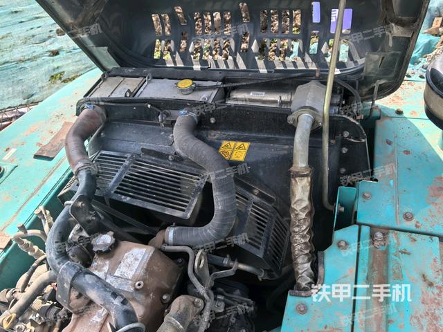 發(fā)動(dòng)機(jī)室(上車部件) 發(fā)動(dòng)機(jī)室(上車部件)