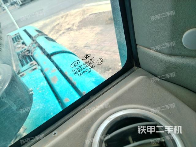 后窗玻璃角標(biāo)(駕駛室部分) 后窗玻璃角標(biāo)(駕駛室部分)