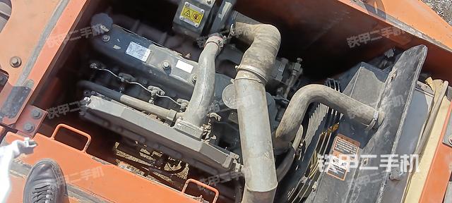 發(fā)動機(jī)整體俯視（整機(jī)外觀）