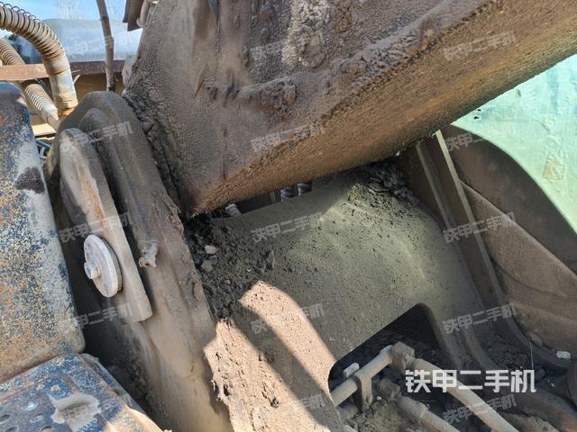 大臂根部?斜視（工作和回轉(zhuǎn)裝置）