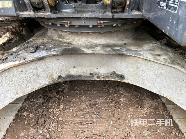 大臂根部?斜視(工作和回轉(zhuǎn)裝置) 大臂根部?斜視(工作和回轉(zhuǎn)裝置)