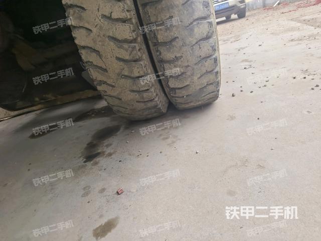 右導向輪（行走機構）