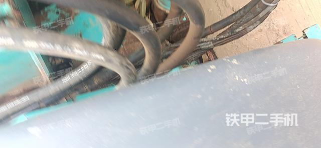 駕駛室頂部（整機(jī)外觀）