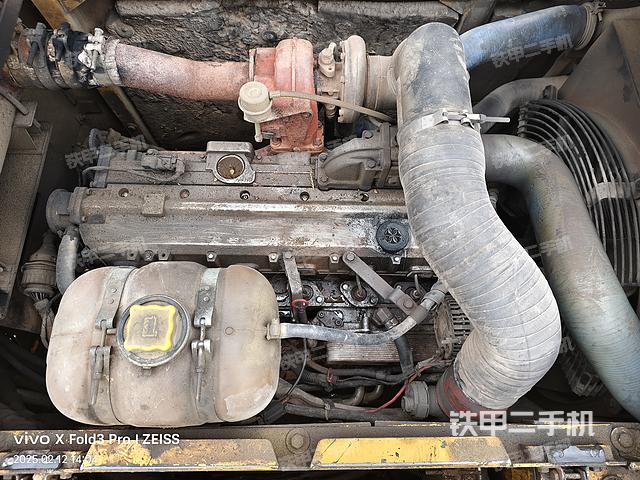 發(fā)動(dòng)機(jī)整體俯視（整機(jī)外觀）