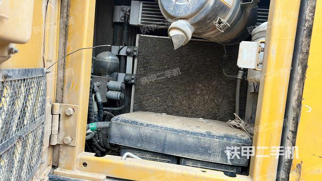 散熱器室(大件艙室) 散熱器室(大件艙室)