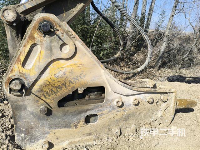 鏟斗45度（工作和回轉(zhuǎn)裝置）