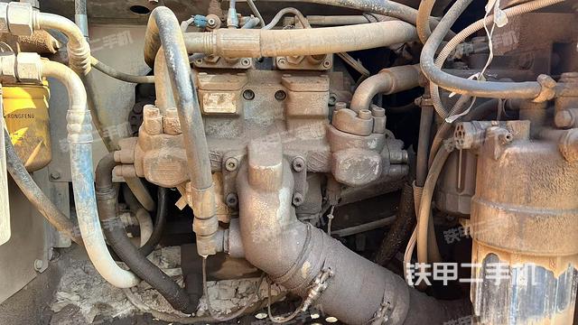 液壓泵室(大件艙室) 液壓泵室(大件艙室)