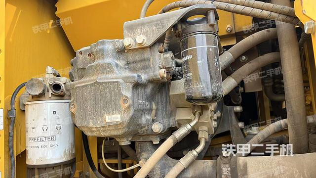 液壓泵斜45?右（大件艙室）