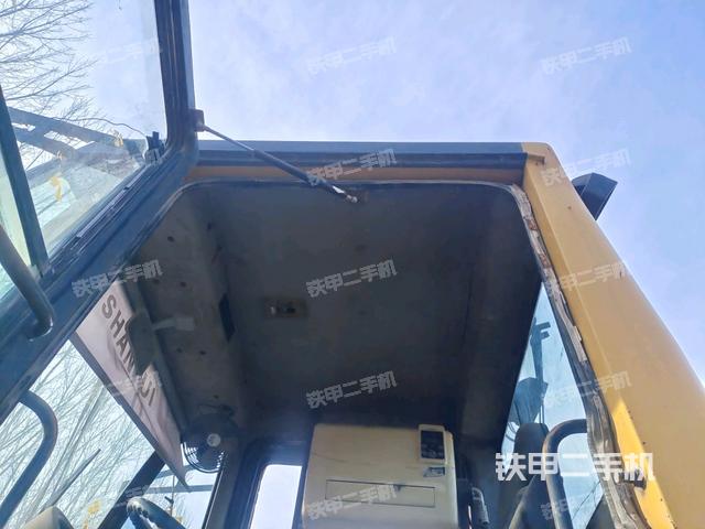 駕駛室外頂全景（壓路機駕駛室）