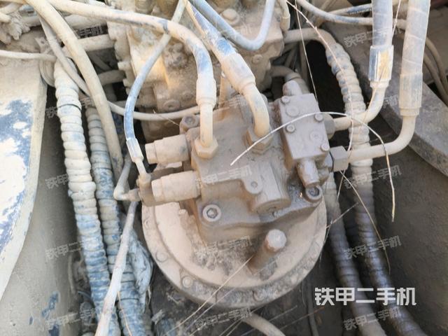 回轉(zhuǎn)馬達(dá)（上車部件）