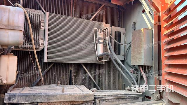 散熱器室(大件艙室) 散熱器室(大件艙室)