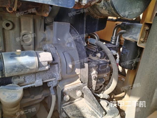 電瓶（大件艙室）