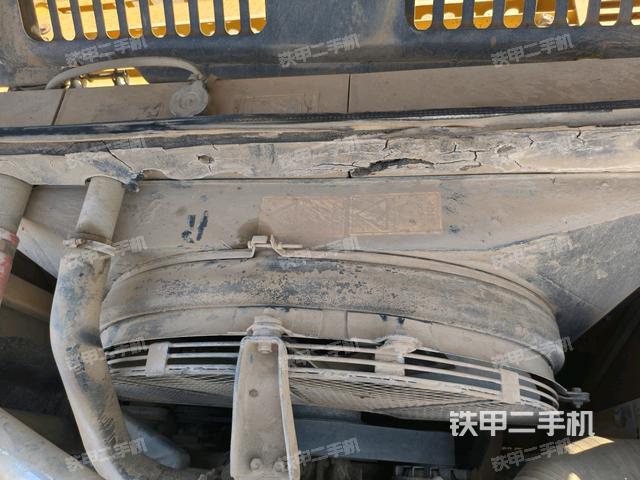 氣門室蓋螺絲特寫（上車部件）