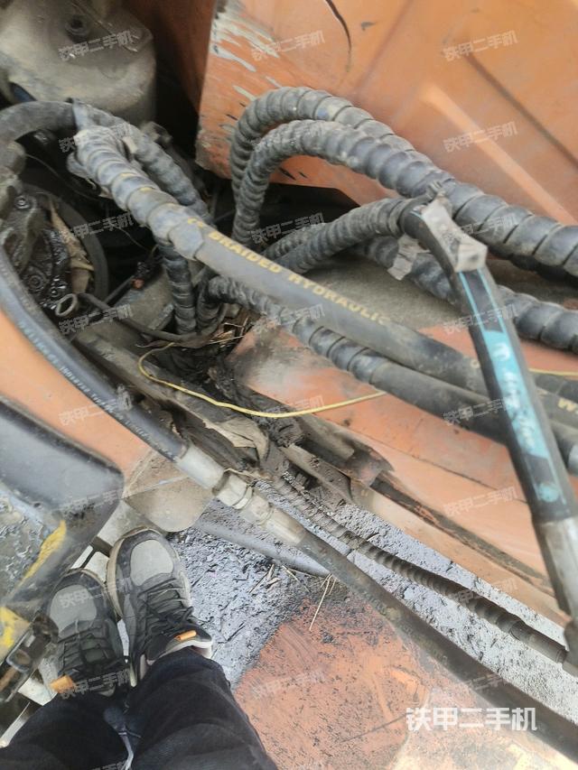 液壓泵室（大件艙室）