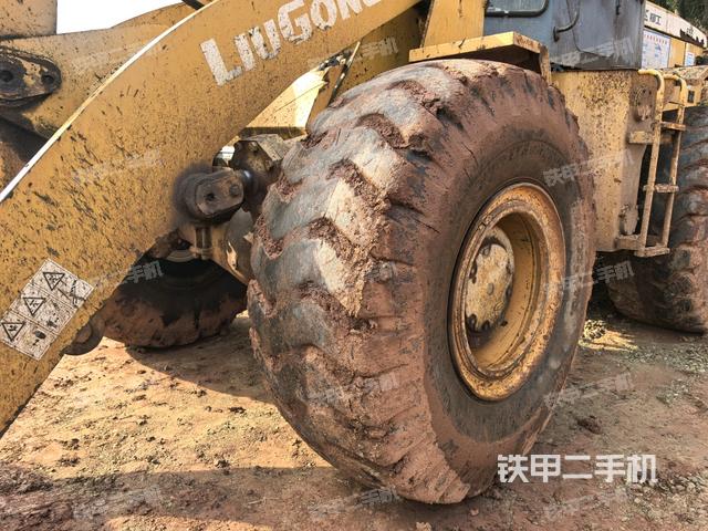 左前輪（行走機構(gòu)）