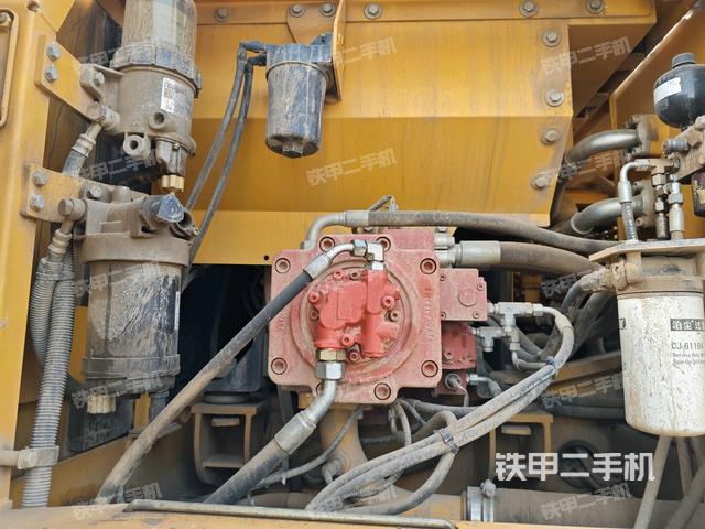 液压泵室（大件舱室）