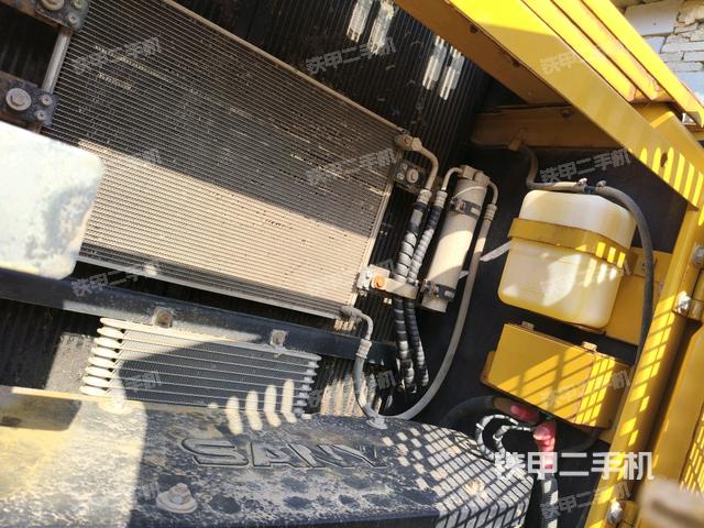 散熱器正面（大件艙室）