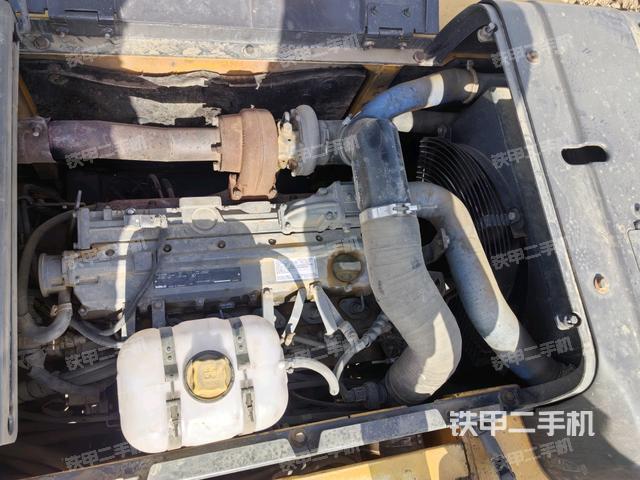 發(fā)動機(jī)整體俯視（整機(jī)外觀）