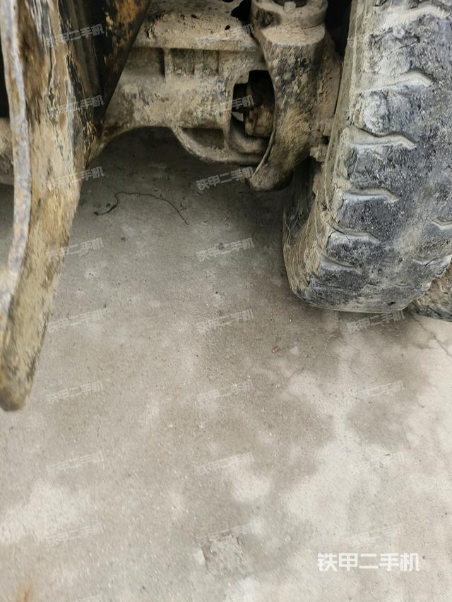 左導向輪（行走機構）