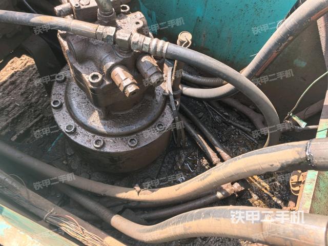 駕駛室頂部俯視(上車部件) 駕駛室頂部俯視(上車部件)