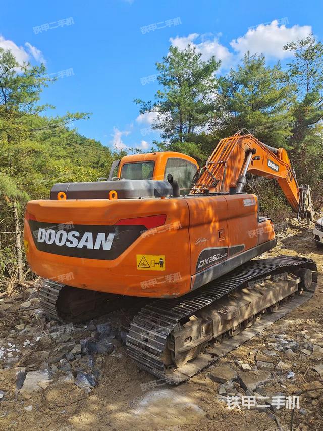 整机右后45°（整机外观）