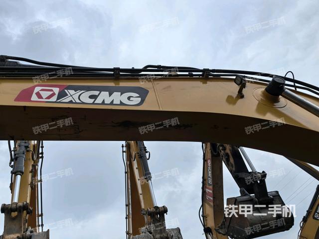 大臂油缸整體?豎拍(工作和回轉(zhuǎn)裝置) 大臂油缸整體?豎拍(工作和回轉(zhuǎn)裝置)