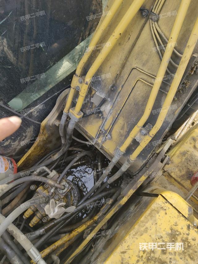 大臂整體?右側(cè)（工作和回轉(zhuǎn)裝置）