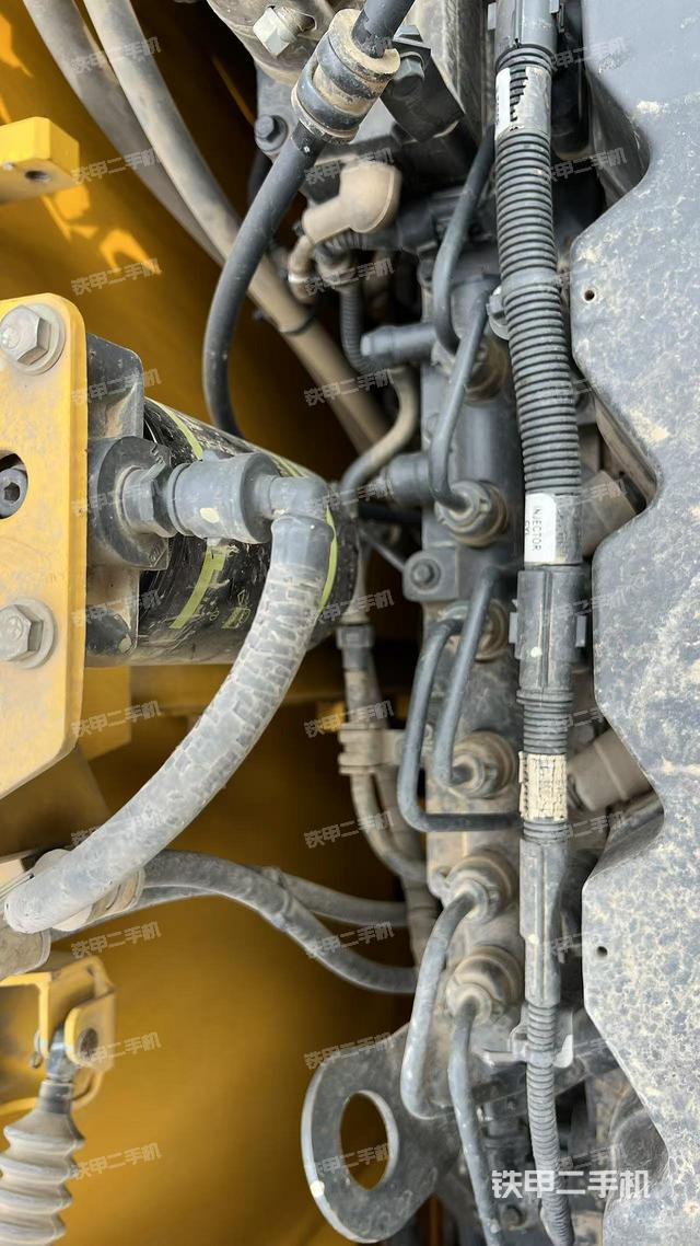 氣門室蓋螺絲特寫（上車部件）