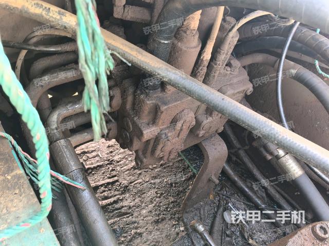 發(fā)動機室(上車部件) 發(fā)動機室(上車部件)
