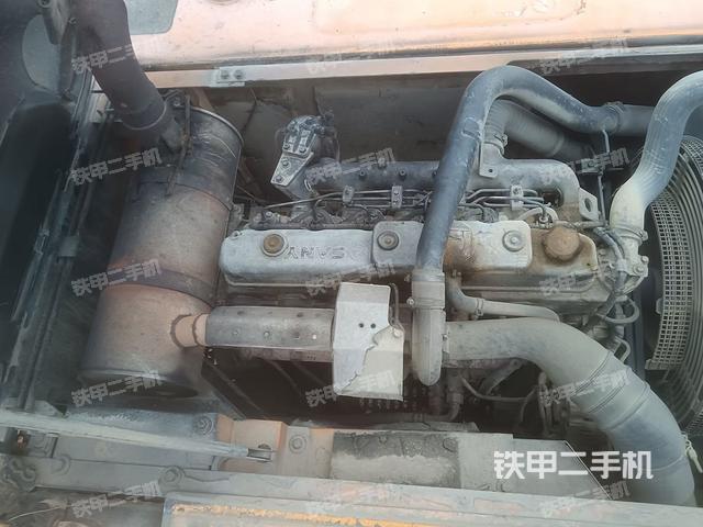 發(fā)動(dòng)機(jī)整體俯視（整機(jī)外觀）